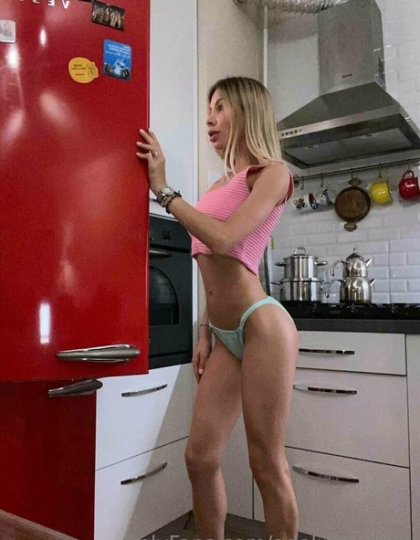 Nahá fotka uniklých OnlyFans od Adelinawhite