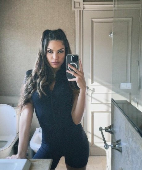 Naken lekkede OnlyFans-bilde av Alessandra Sironi