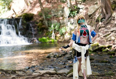 Naken läckt OnlyFans-bild av Crystaahhl