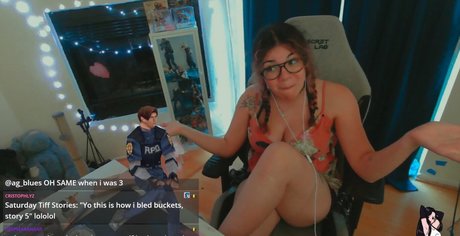 Alasti lekkinud OnlyFans-i pilt Tiffany Lockheart