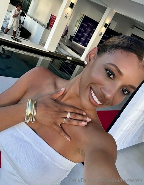 Naken lekkede OnlyFans-bilde av Brookliynwren