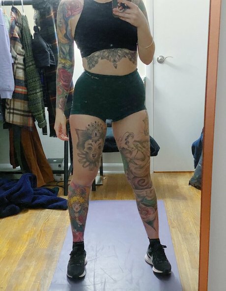 Nahá fotka uniklých OnlyFans od Megan Everett