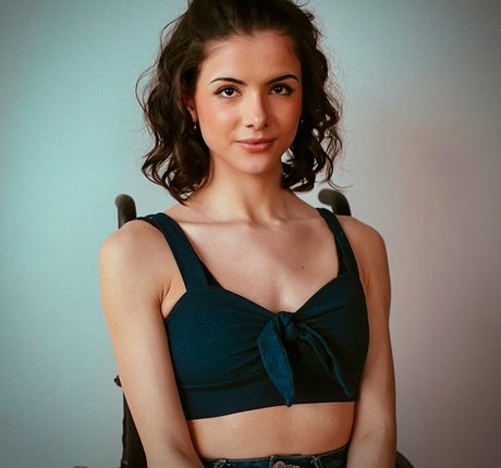 Lolita Milena OnlyFansリークヌード写真