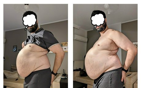 Naakte gelekte OnlyFans-foto van Drewcent