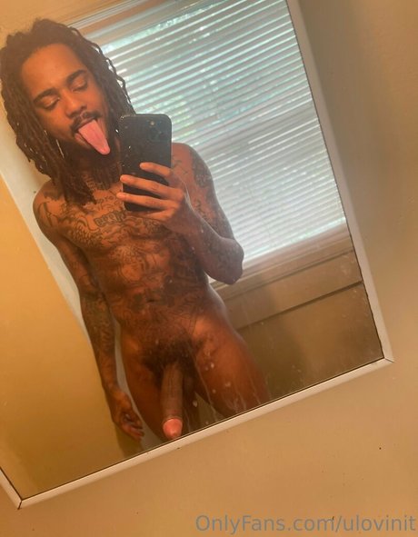 Nacktes geleaktes OnlyFans-Foto von Ulovinit