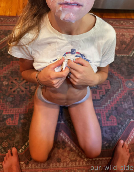 Alasti lekkinud OnlyFans-i pilt Our Wild Side