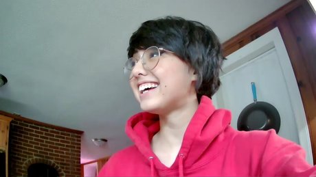 Alasti lekkinud OnlyFans-i pilt Shea Briar