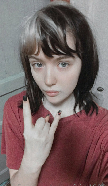 Обнаженная фотография утечки OnlyFans от Maryfairy1998