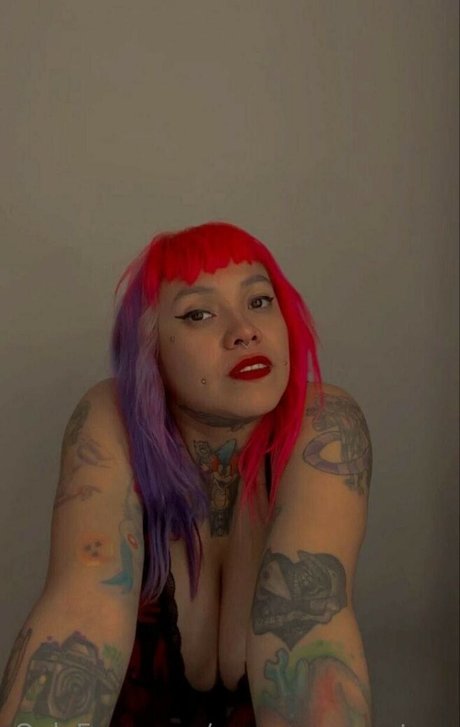 OnlyFans-model Pamonstruo