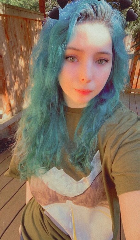 Обнаженная фотография утечки OnlyFans от Kitsunamii