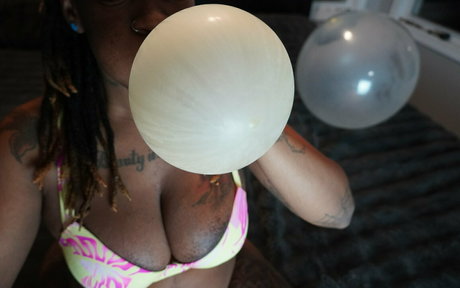 Nahá fotka uniklých OnlyFans od Diamondortega