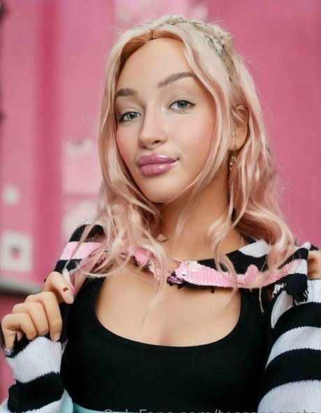 Naken lekkede OnlyFans-bilde av Tessasassets