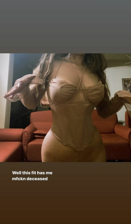 Foto di nudo di fuga di OnlyFans di Swagata Sanyal