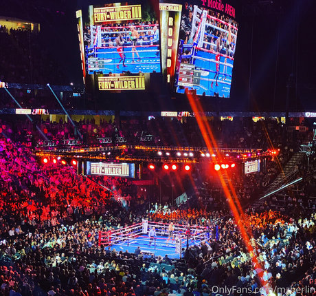 Mzberlin naked leaks OnlyFans pic