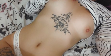 Nacktes geleaktes OnlyFans-Foto von Ladyirelia