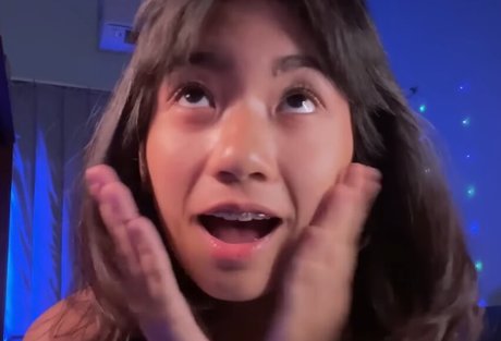 Photo nue de fuite OnlyFans de Moon Blitz Asmr