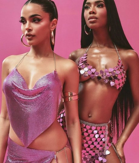 Naakte gelekte OnlyFans-foto van Leidy Amelia