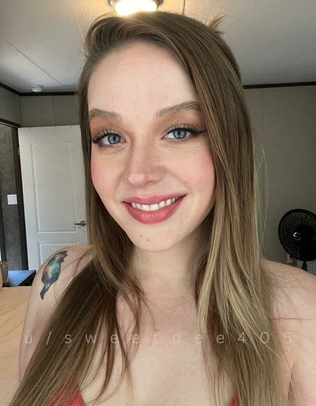 Sweet Dee naked leaks OnlyFans pic