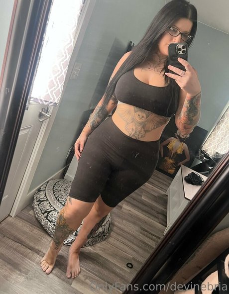 OnlyFans-model Devinebria