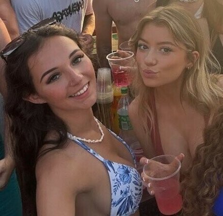 Foto desnuda filtrada de OnlyFans de Lily Draycott