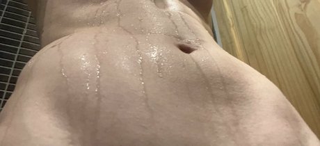 Обнаженная фотография утечки OnlyFans от Obkatiekat