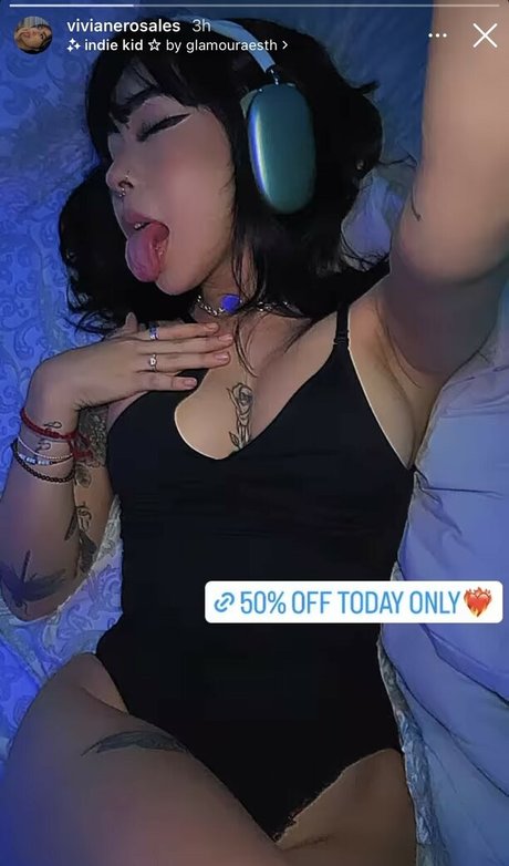 Vivianerosales naked leaks OnlyFans pic