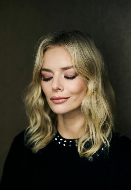 Samara Weaving OnlyFans