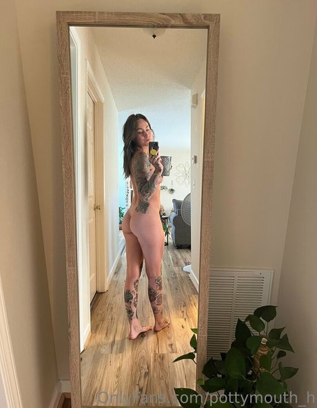 OnlyFans-model Pottymouthh