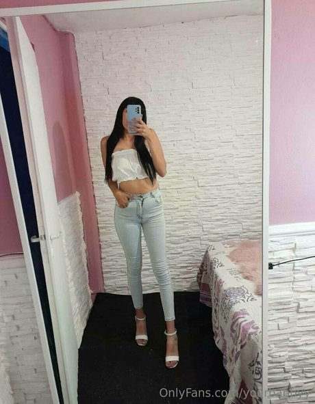 OnlyFans-model Yourbabbyy