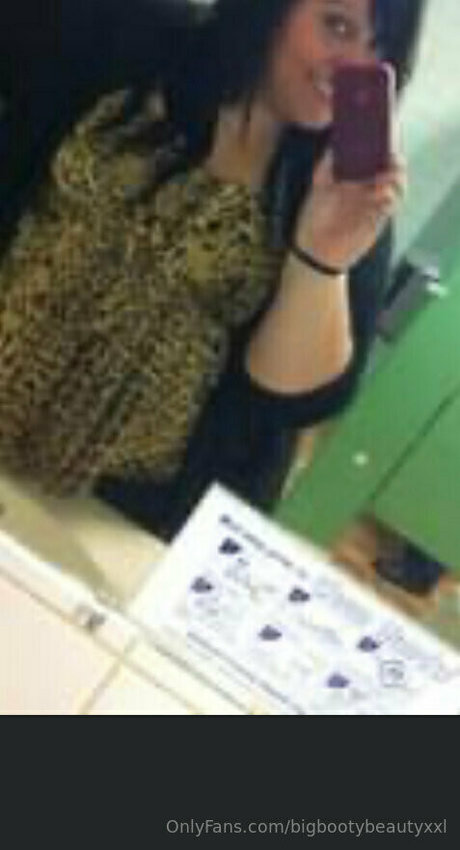 Обнаженная фотография утечки OnlyFans от Bigbootybeautyxxl