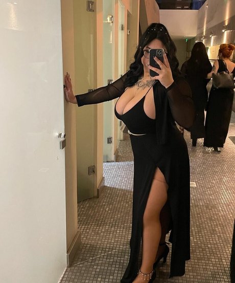 Nahá fotka uniklých OnlyFans od Lagatitacurvy