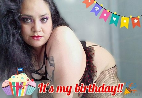 Anabattory OnlyFans泄露裸照