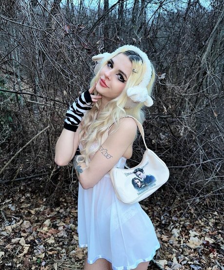 Nahá fotka uniklých OnlyFans od Sasha