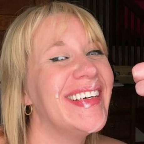 Nahá fotka uniklých OnlyFans od Mylemoncakes