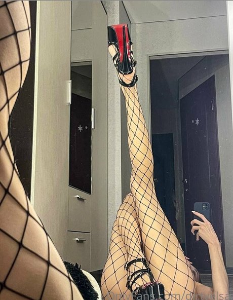 Nacktes geleaktes OnlyFans-Foto von Dirtyelsa