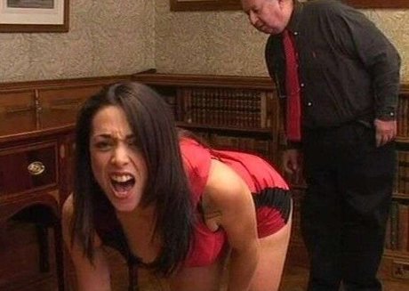 Alasti lekkinud OnlyFans-i pilt Emily Booth