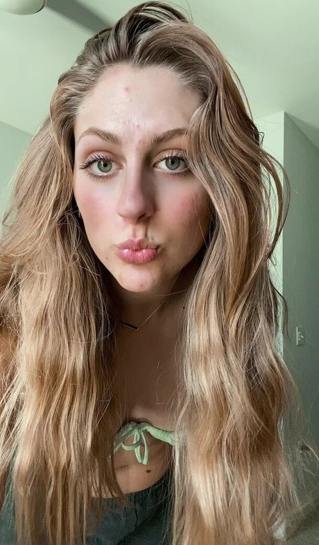 Nacktes geleaktes OnlyFans-Foto von Rachel Wohlford