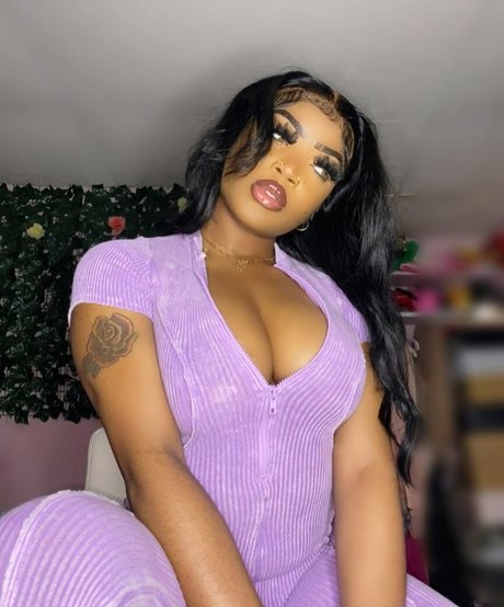 OnlyFans-model Zarijinsei