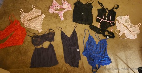 Обнаженная фотография утечки OnlyFans от Midwestmelons