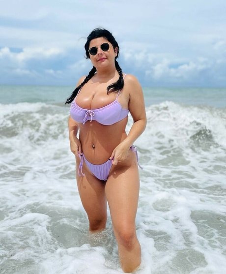 Naken läckt OnlyFans-bild av Sassraymond