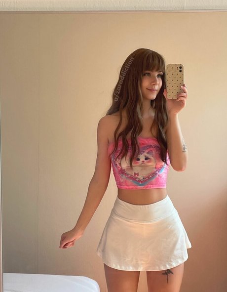 Zaraddiction naked leaks OnlyFans pic