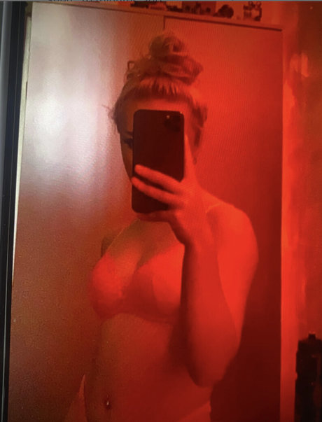 Alharvs Alice Harvey naked leaks OnlyFans pic