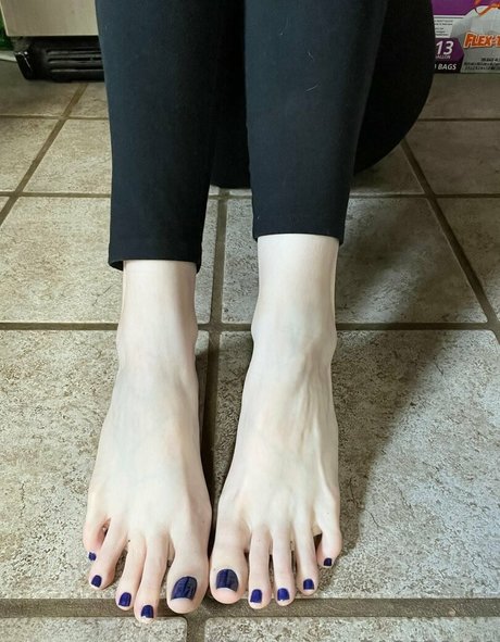 Naken lekkede OnlyFans-bilde av Loritoes32