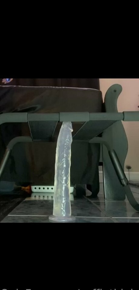 Nacktes geleaktes OnlyFans-Foto von Coffinthighs