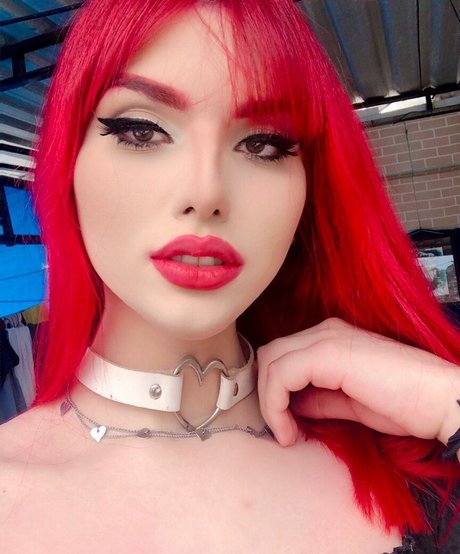 Nahá fotka uniklých OnlyFans od Angel Bronzony