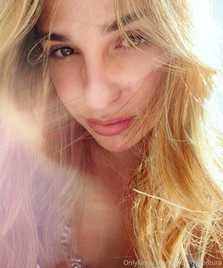 Clariceboaventura naked leaks OnlyFans pic