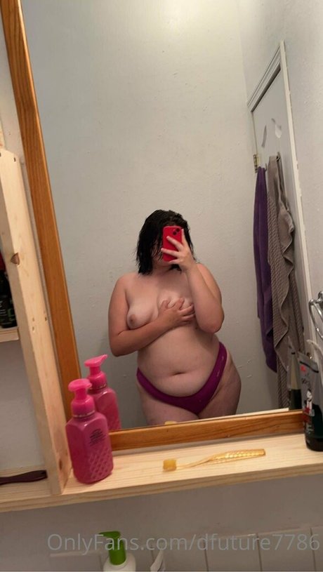 Naakte gelekte OnlyFans-foto van Dfuture7786