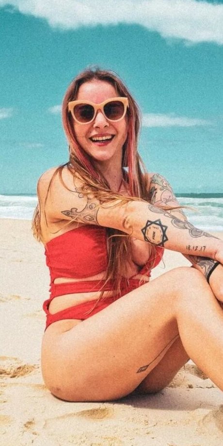 Nacktes geleaktes OnlyFans-Foto von Dani Buarque