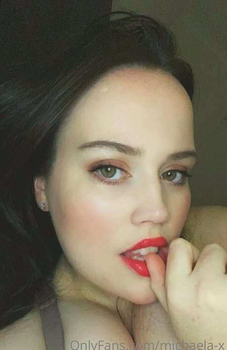 Foto di nudo di fuga di OnlyFans di Michaelax
