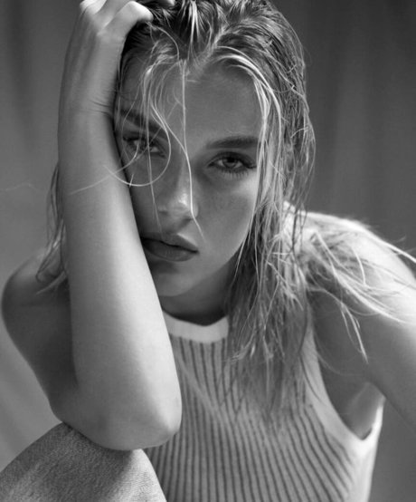 Nahá fotka uniklých OnlyFans od Mimi Slinger